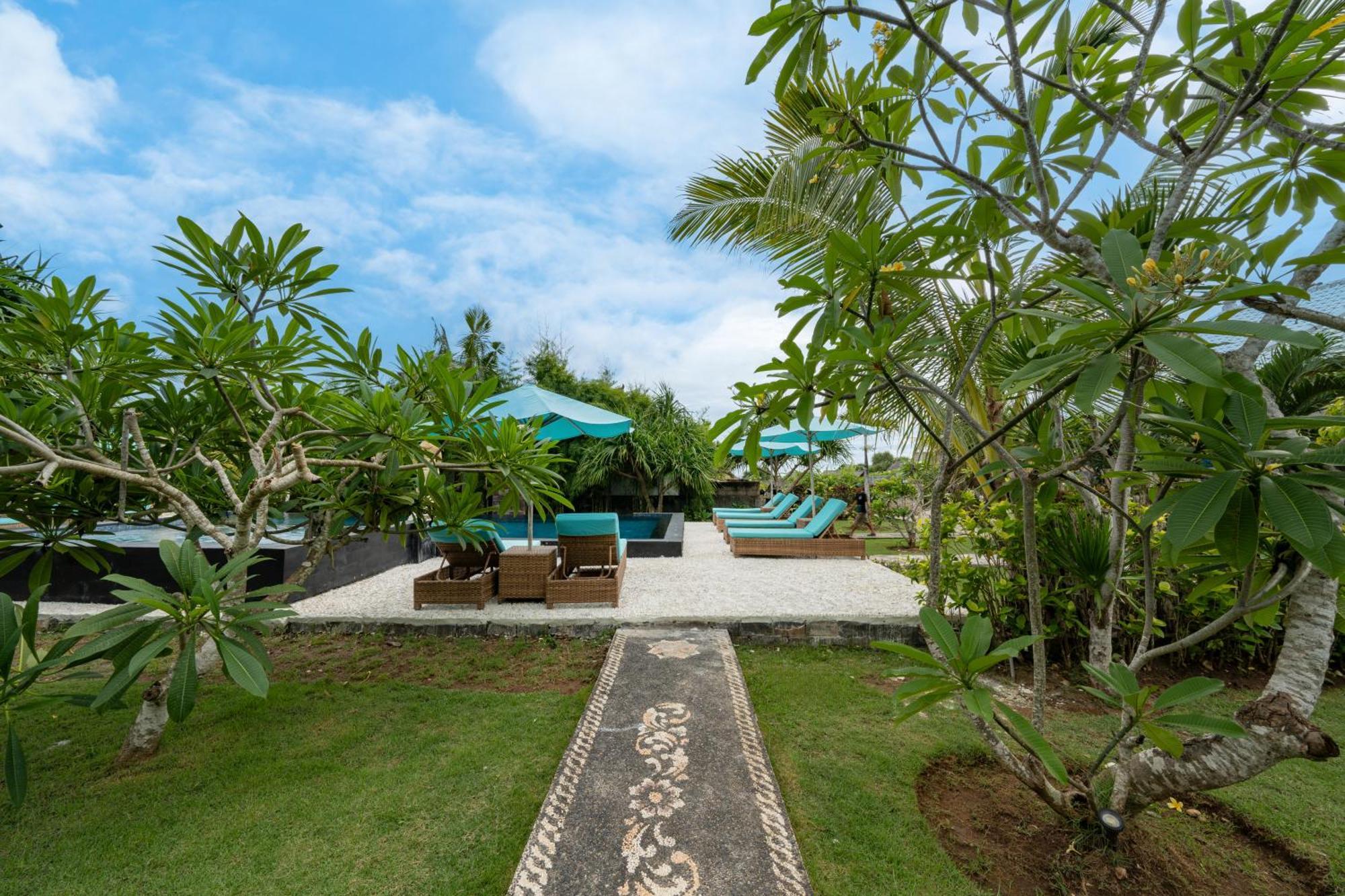 The Cubang Hut'S Lembongan Hotell Exteriör bild