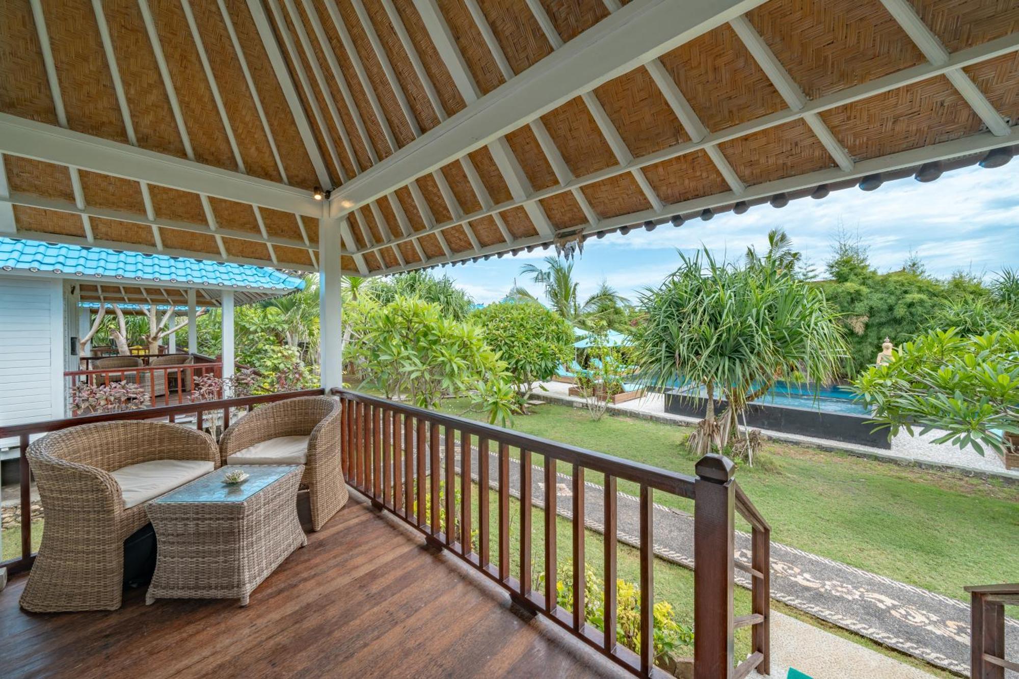 The Cubang Hut'S Lembongan Hotell Exteriör bild