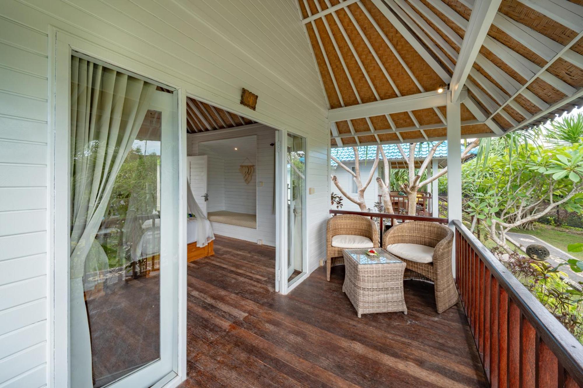The Cubang Hut'S Lembongan Hotell Exteriör bild